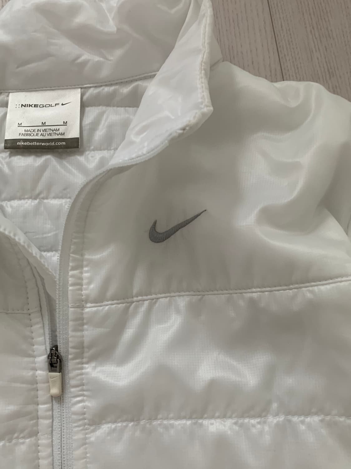 나이키 00년대 올드스쿨 은색 스우시 화이트 경량패딩 상품이미지6