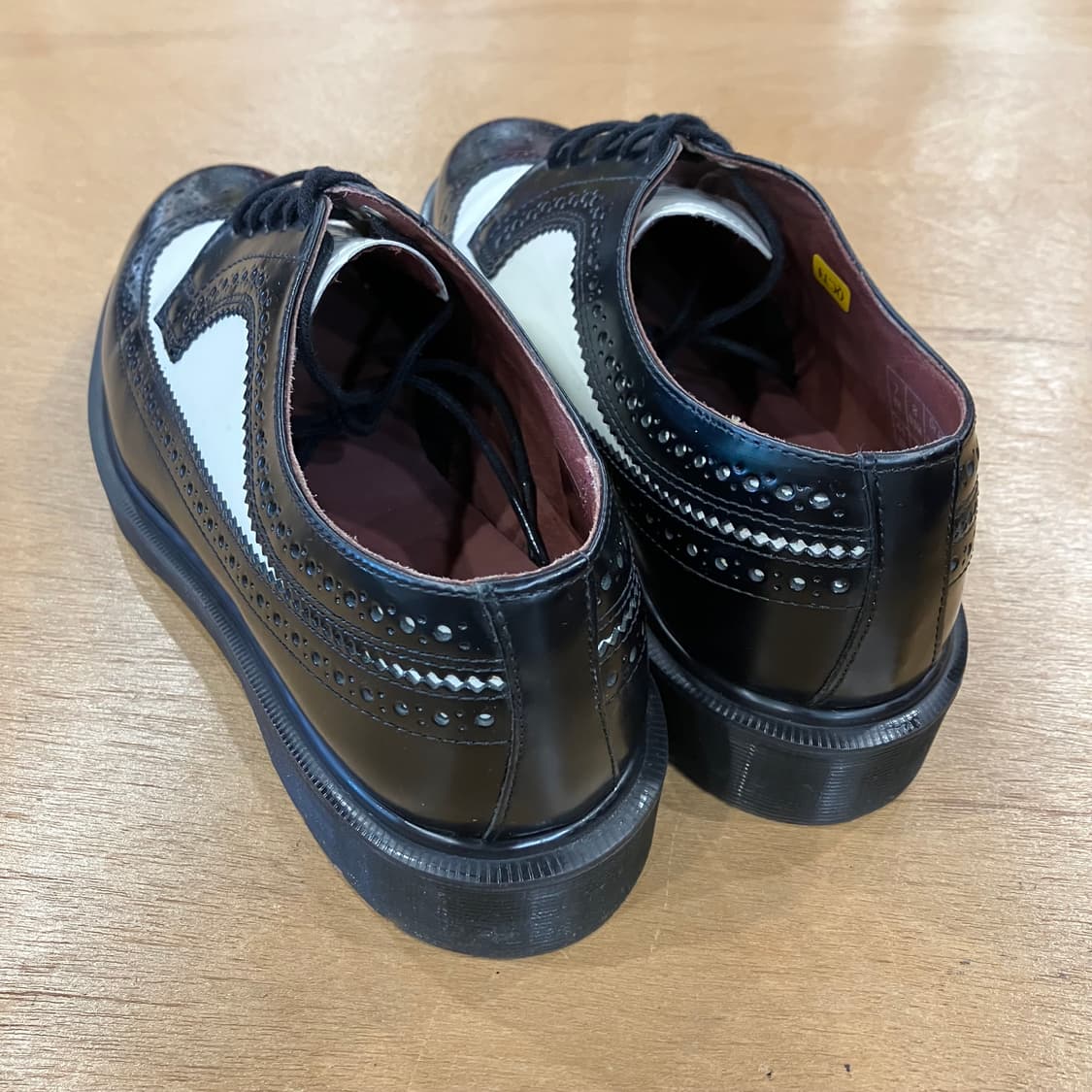 [260mm] 닥터마틴 13618 5홀 윙팁 더비슈즈 상품이미지3