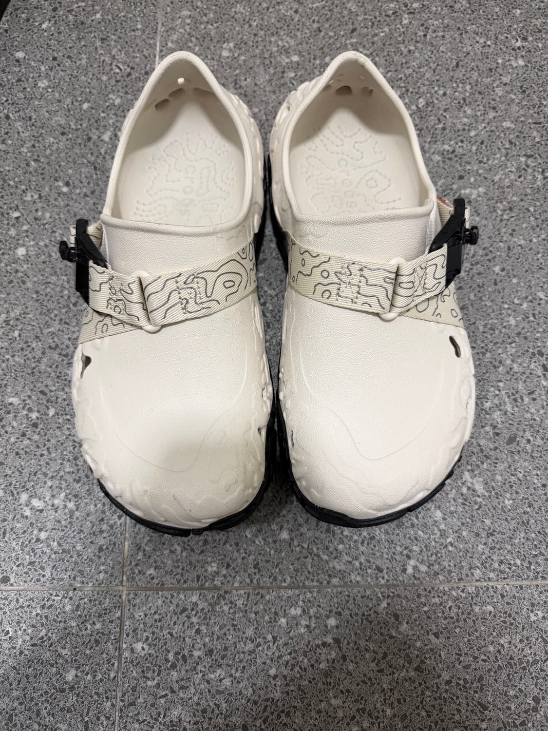 크록스 올 터레인 아틀라스 스투코 265(M8W10) 상품이미지1