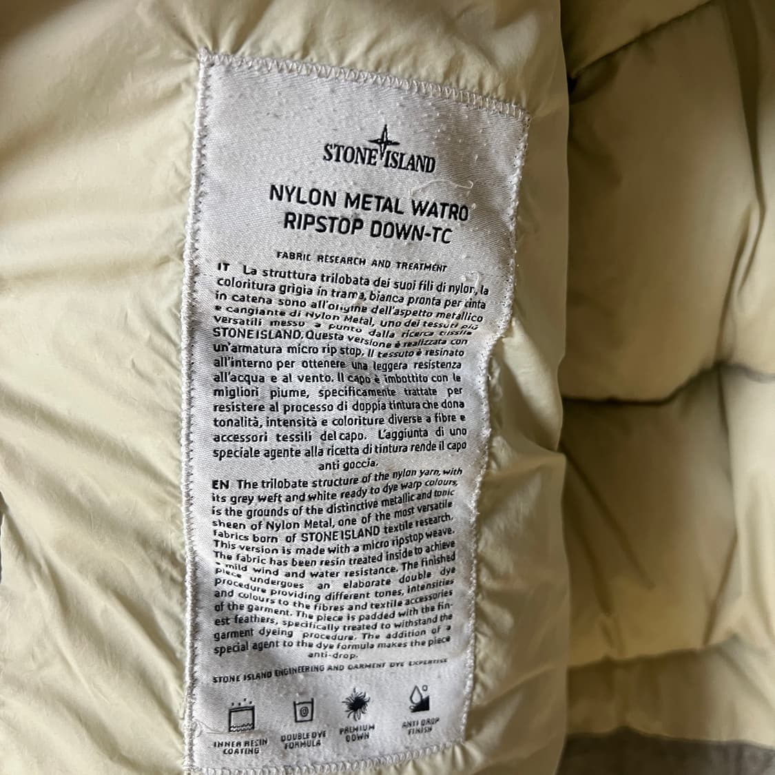 스톤아일랜드 19fw 나일론 메탈 립스탑 패딩 L 상품이미지5