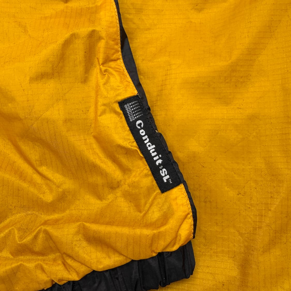 마운틴하드웨어 나일론 바람막이 자켓 옐로우 상품이미지4