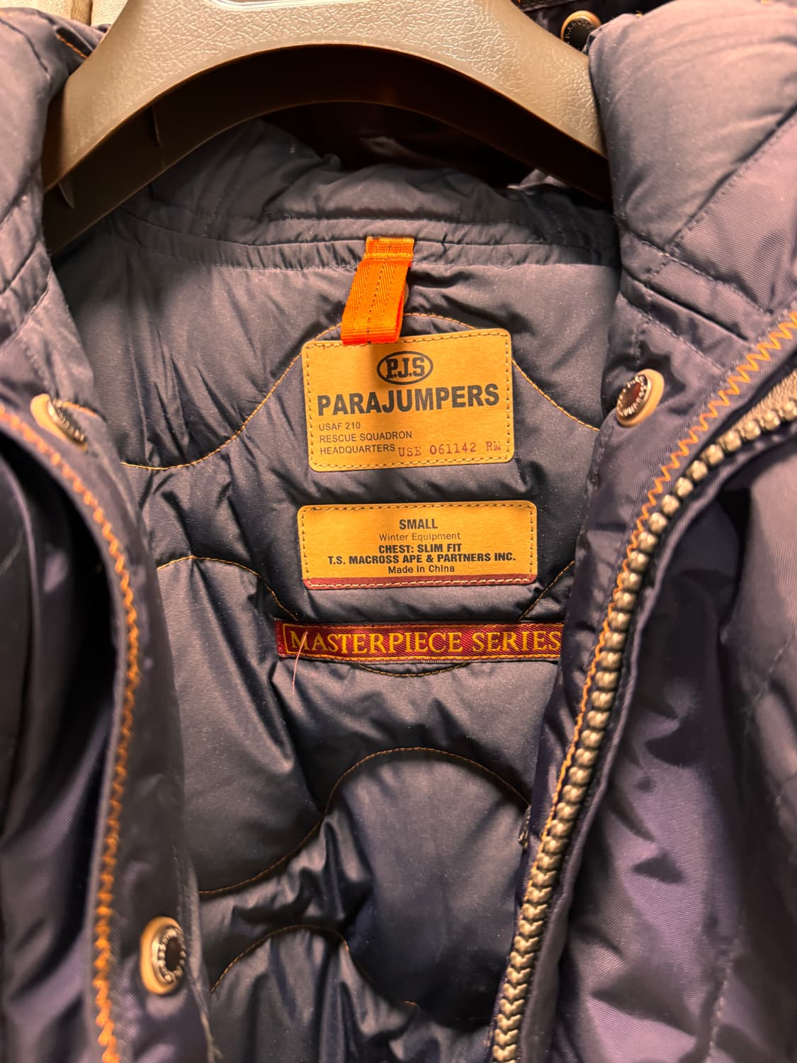 파라점퍼스 마스터피스 라이트핸드 패딩 네이비 S 상품이미지3