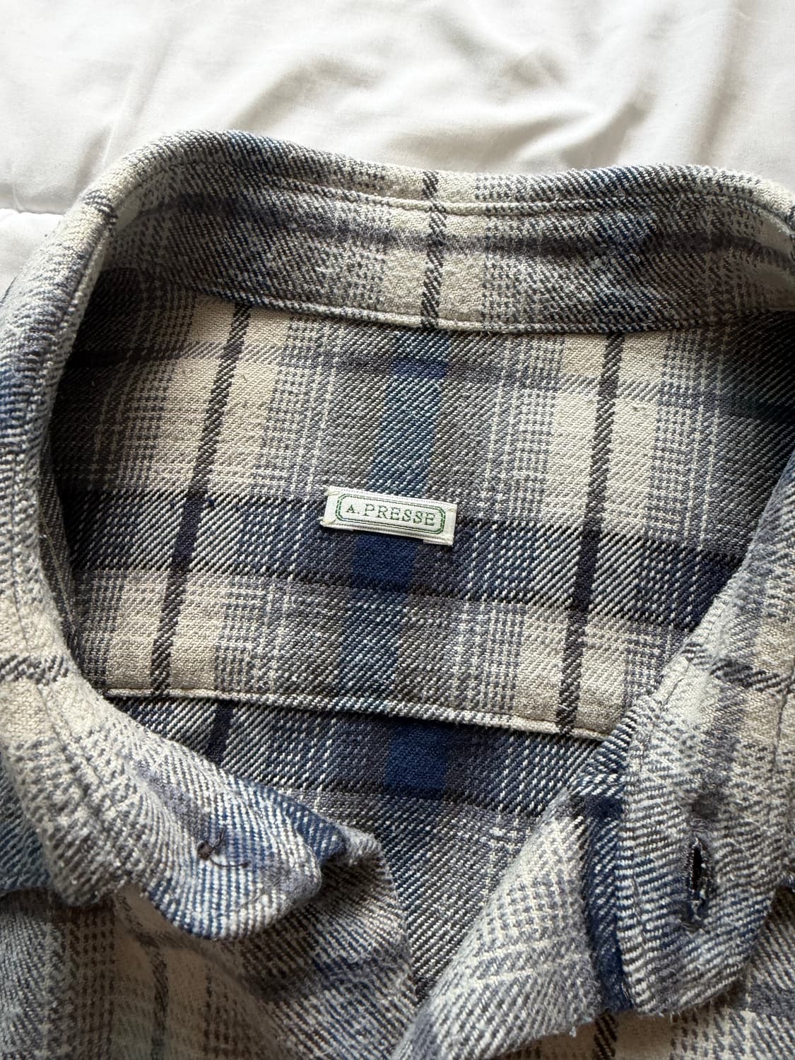 [3] 26ss 아프레쎄 실크넵 체크 셔츠 블루 상품이미지3