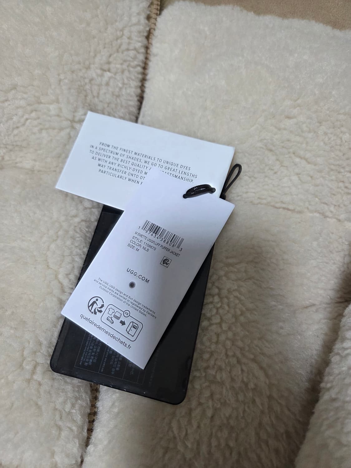 어그UGG 푸퍼패딩자켓 M사이즈 상품이미지3