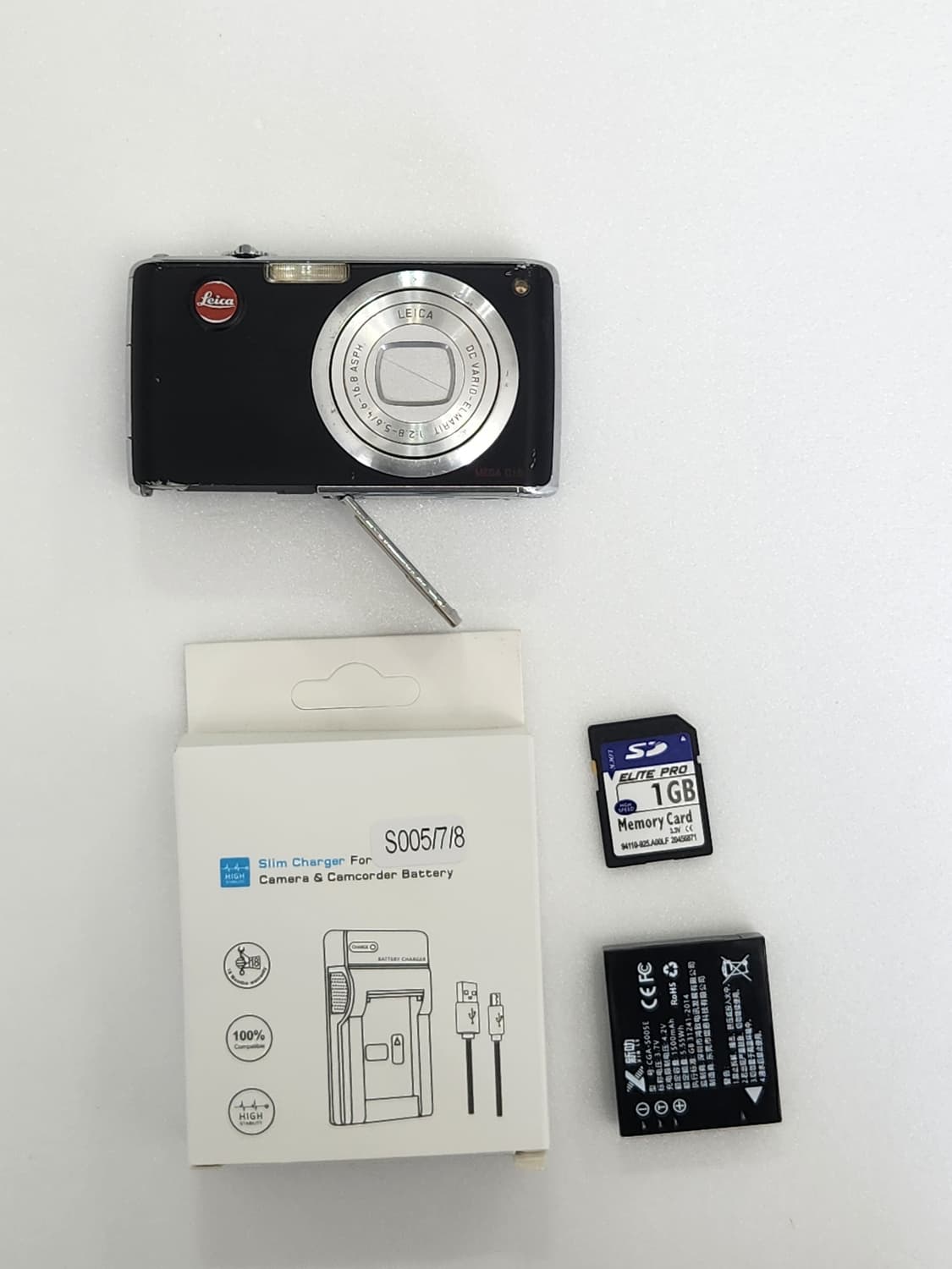 라이카 디지털카메라 C-lux2 사쿠라 제니 카메라 빈티지카메라 상품이미지2