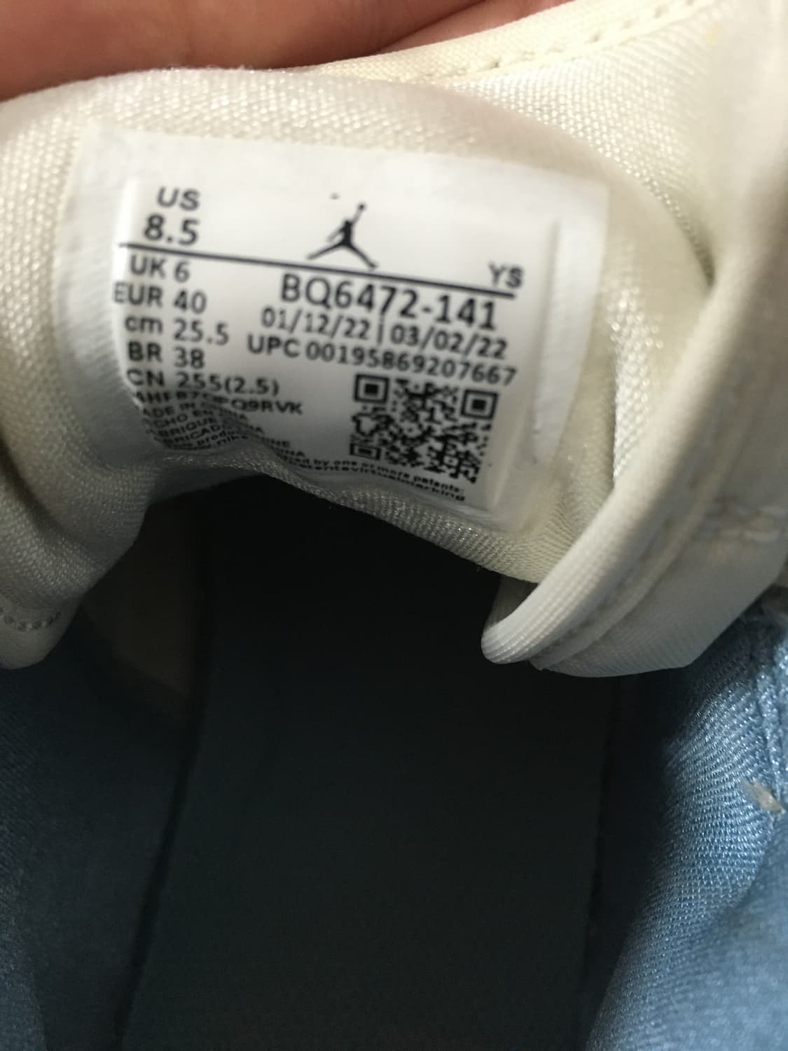(W) Jordan 1 Mid Sail and Worn Blue 상품이미지3