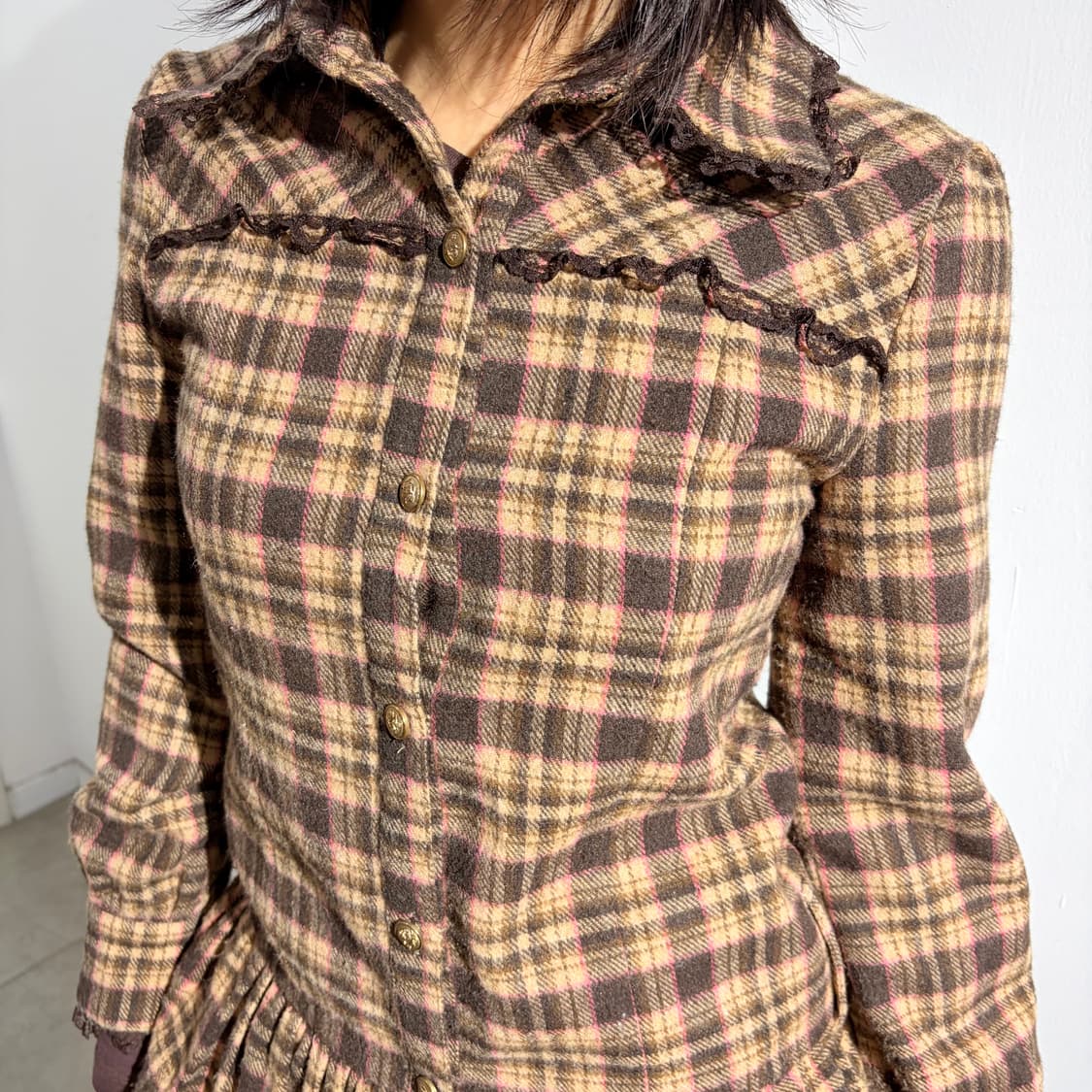 liz lisa Tralala 초코브라운 프릴 레이스 원피스 상품이미지2