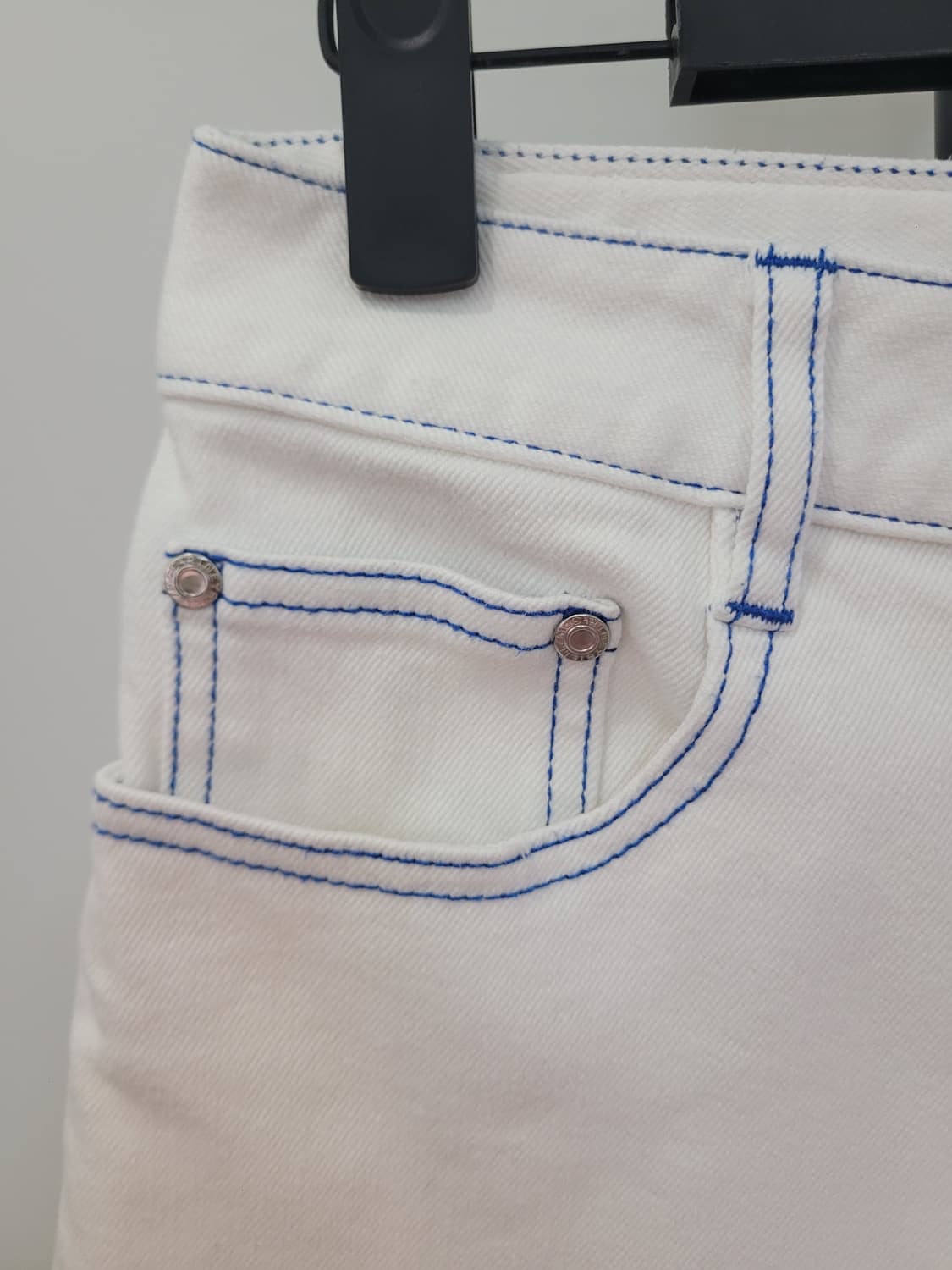 스텔라 맥카트니 하이웨이스트 화이트 데님 반바지 27사이즈 상품이미지3