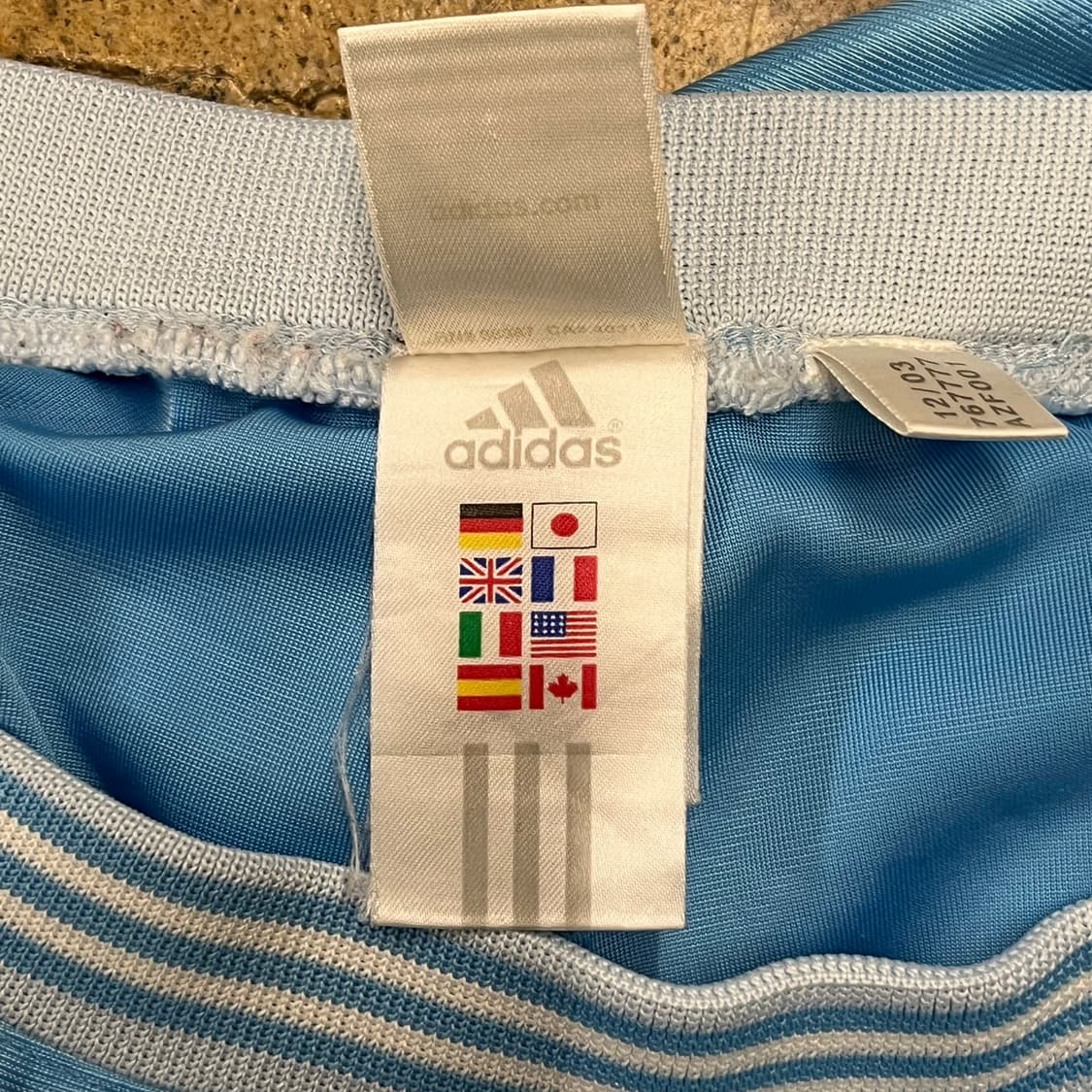 [정품] 아디다스 유광 파란색 반바지 상품이미지4
