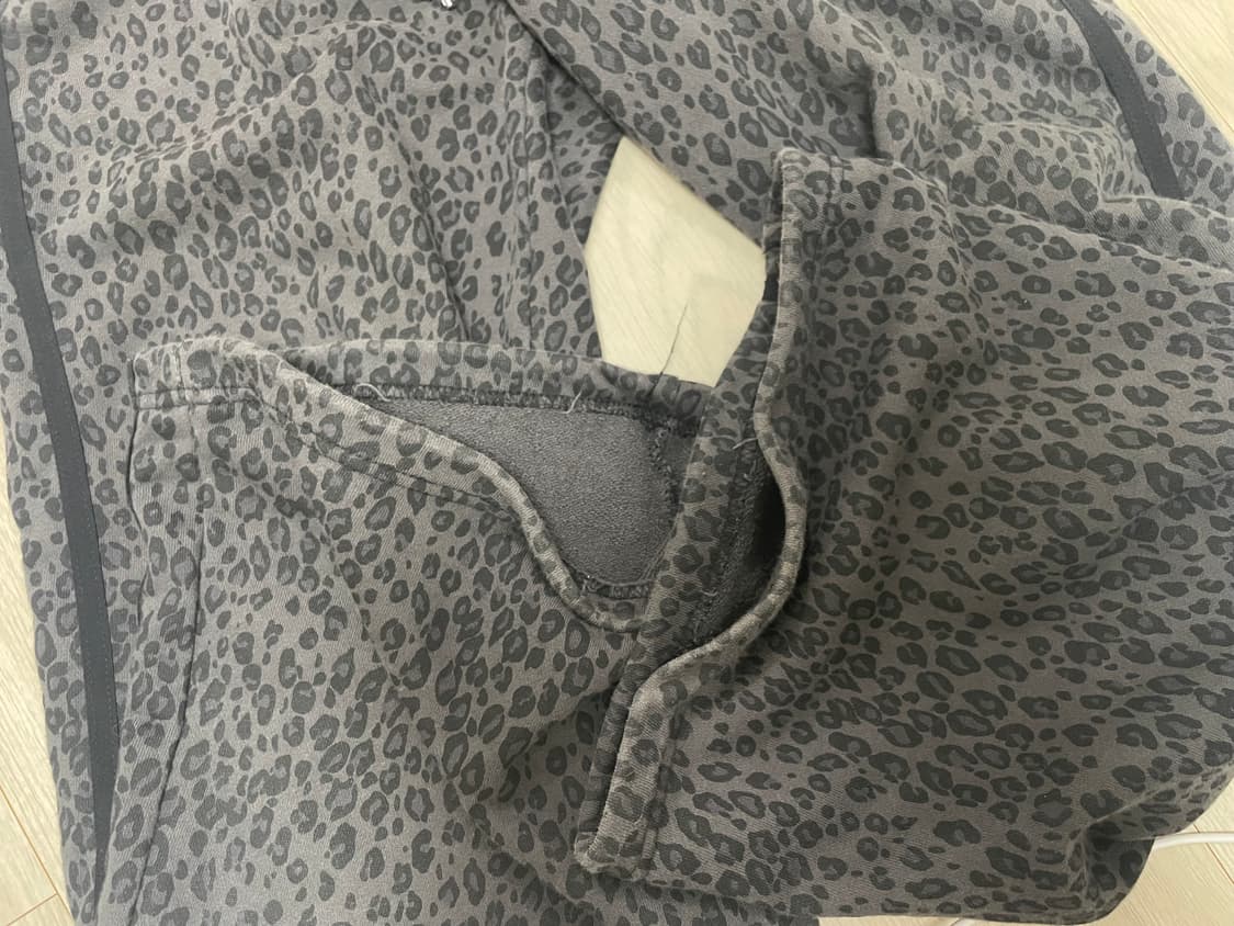 러브이즈트루 호피 트레이닝 팬츠 츄리닝 상품이미지2