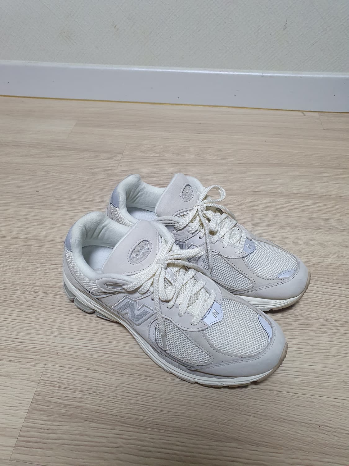 뉴발란스 2002R 운동화 260 상품이미지2