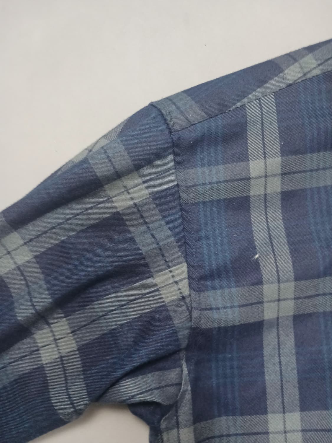 [프리] 어반드레스 어스틴 체크 셔츠 네이비 오버핏 상품이미지5