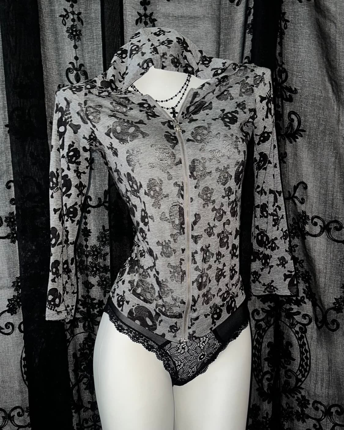 Gray Skull Zip-up 상품이미지1