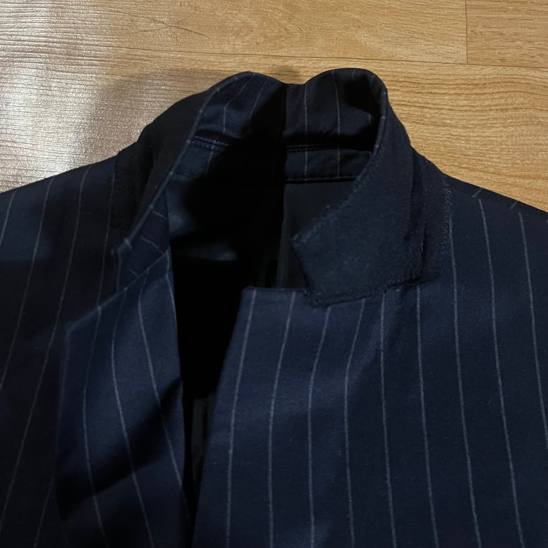 [97/33] 솔리드옴므 스트라이프 정장 수트 상품이미지3