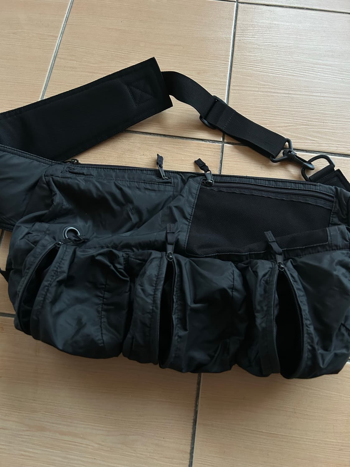 90’s Gap 유틸리티 슬링백 상품이미지4