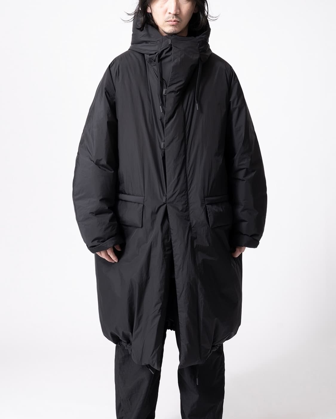 테아토라 수베니어 헌터 에바포드 블랙 4사이즈 패딩 상품이미지4