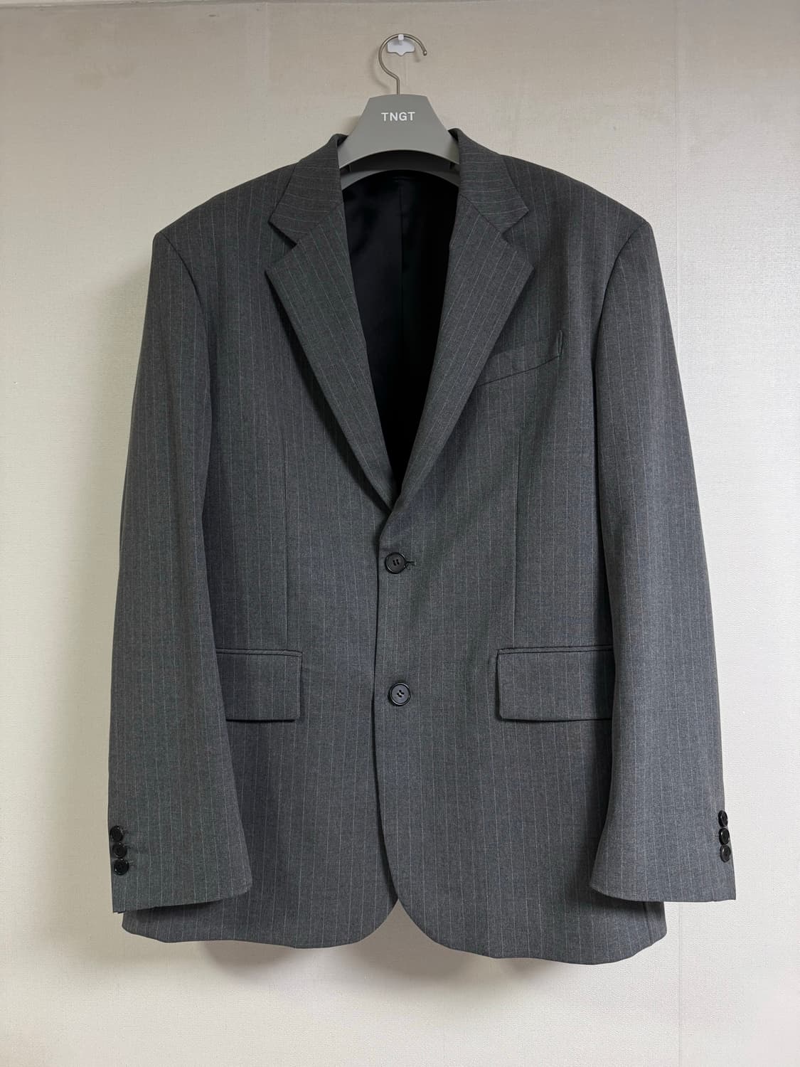 TNGT 핀 스트라이프 오버사이즈 자켓 - 110 상품이미지4