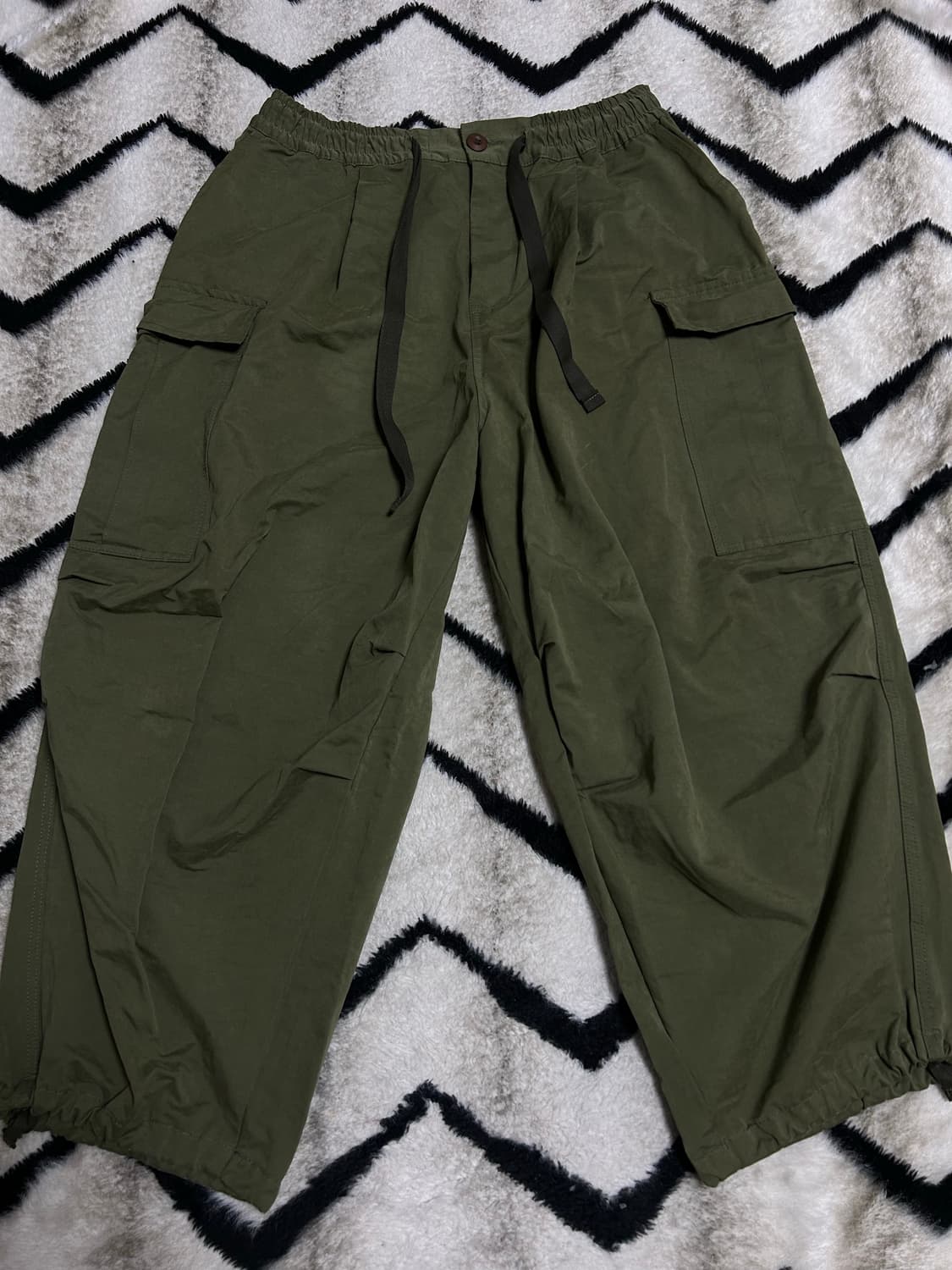 파머스마켓 나일론 카고 벌룬 팬츠/올리브그린 상품이미지1