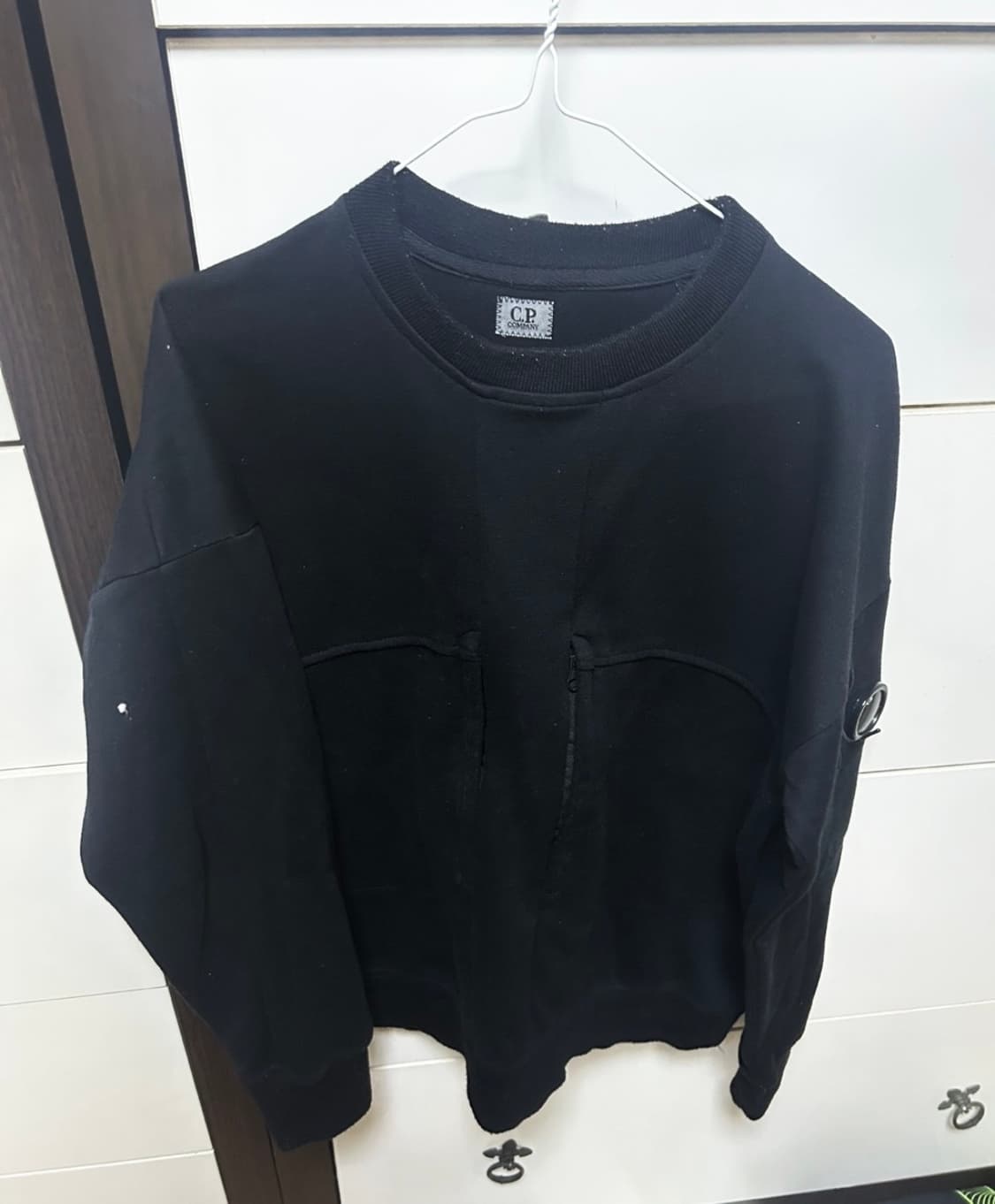 cp컴퍼니 맨투맨 상품이미지1