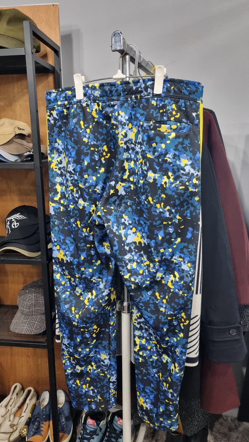 nike) 나이키 카모패턴 트랙팬츠 35~36size 상품이미지3