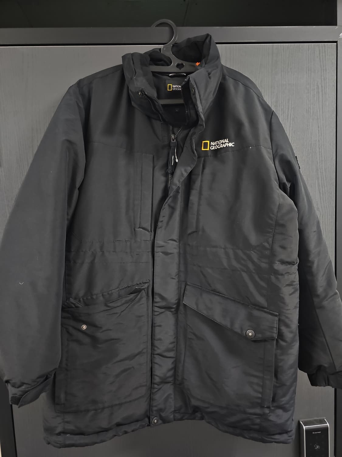 네셔널지오그래픽 정품 오리털 패딩 100사이즈 팝니다 상품이미지1