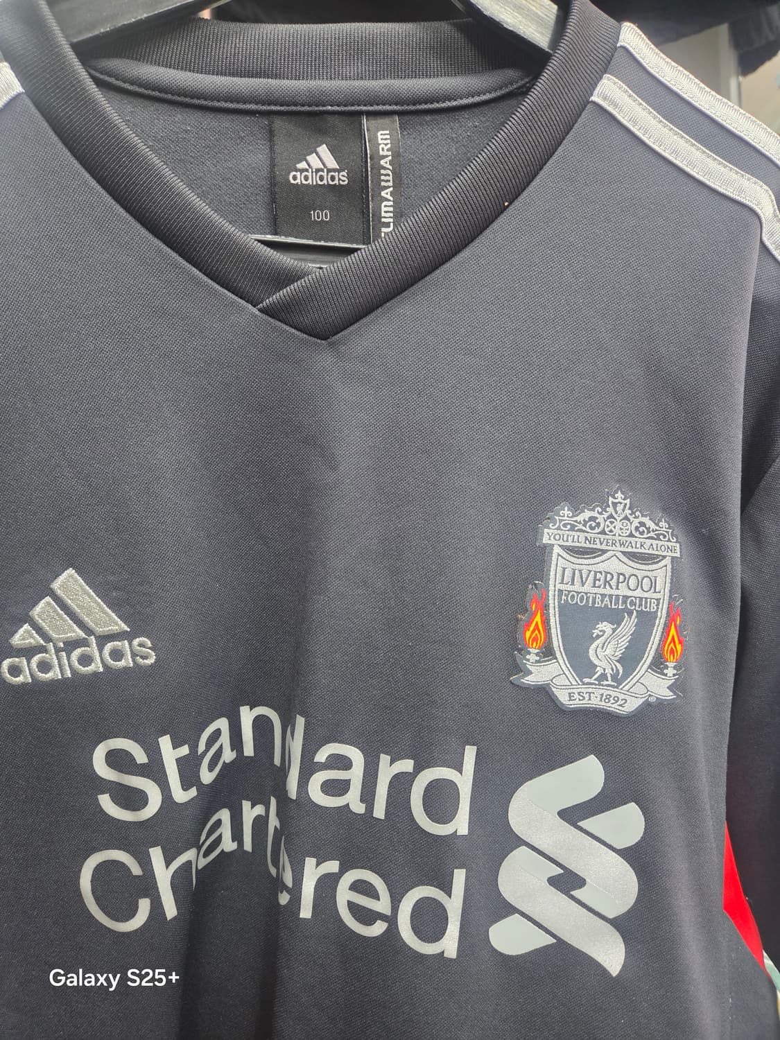 아디다스  리버플   맨투맨 상품이미지2