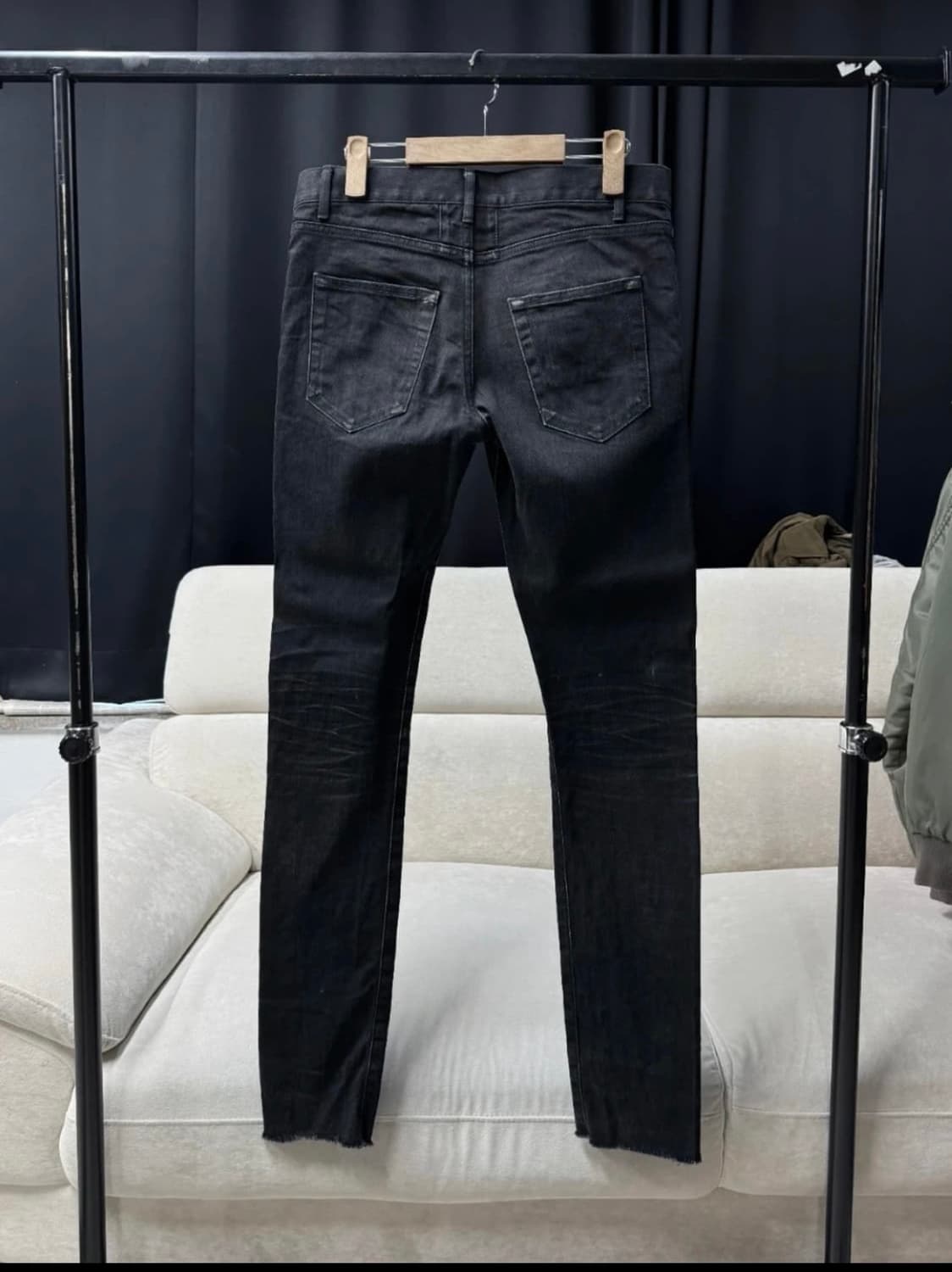 생로랑 15SS 밑단 디스진 상품이미지2