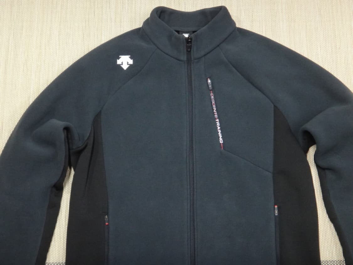 (2XL) 데상트 남성 트레이닝 폴라플리스 집업 상품이미지3