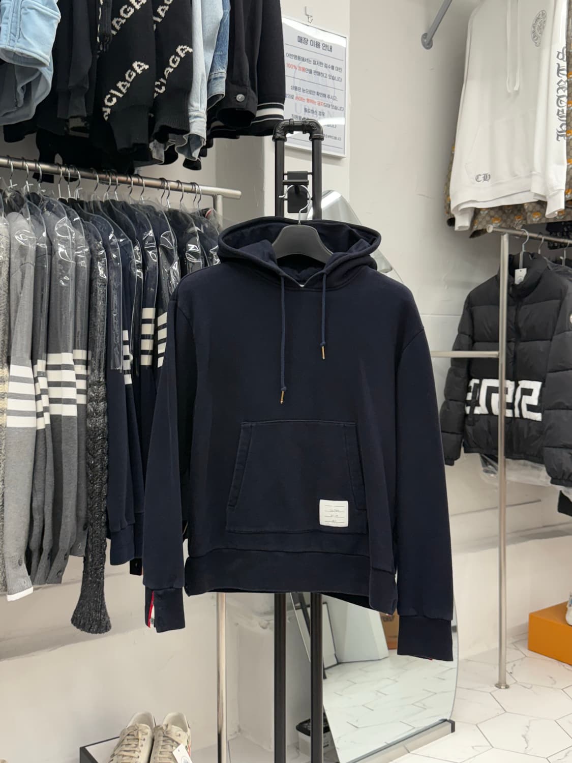 [3] 톰브라운 백삼선 후드티 상품이미지2