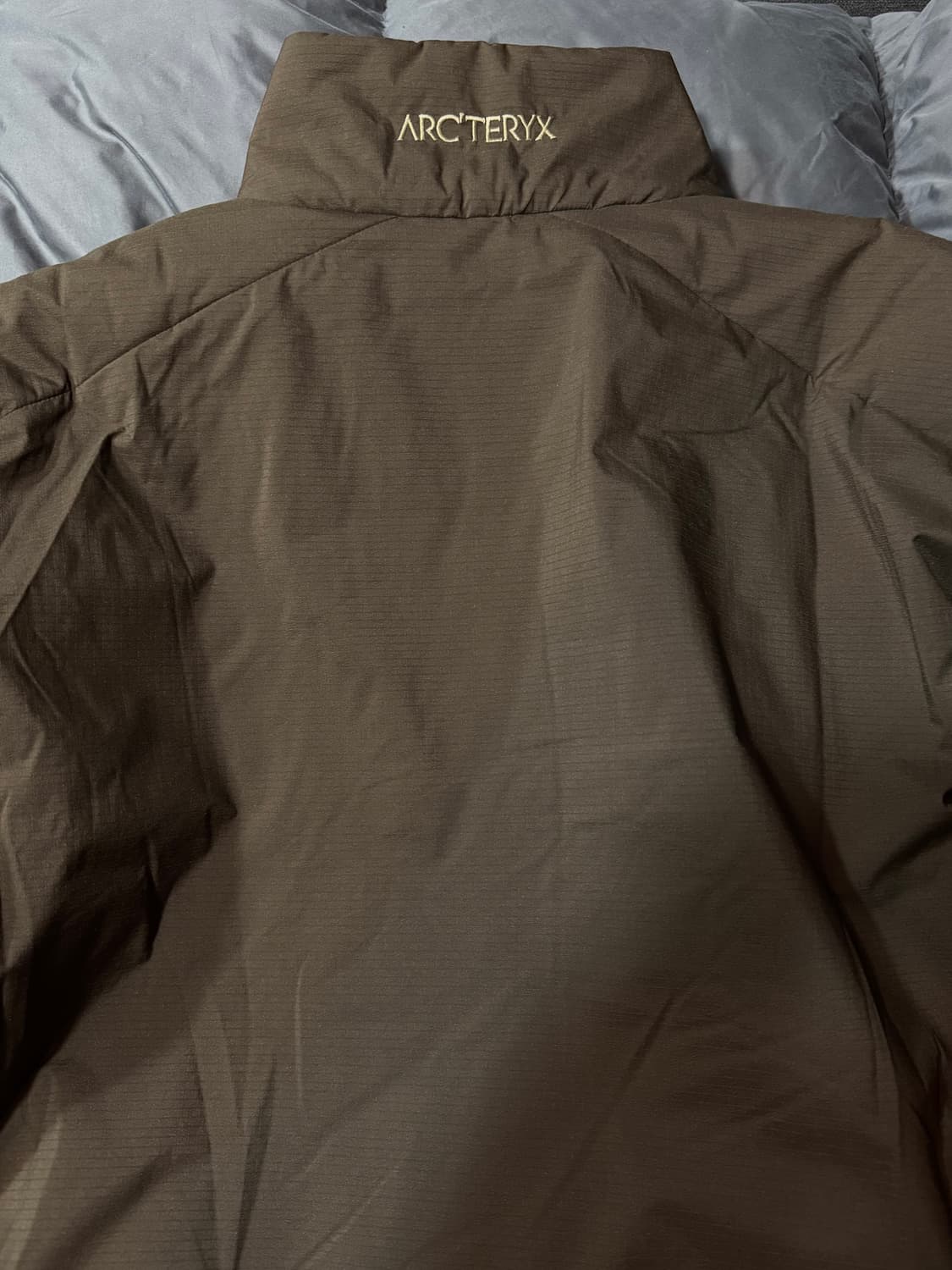 아크테릭스 아톰 SV 캐롭(브라운) 급처분 상품이미지2