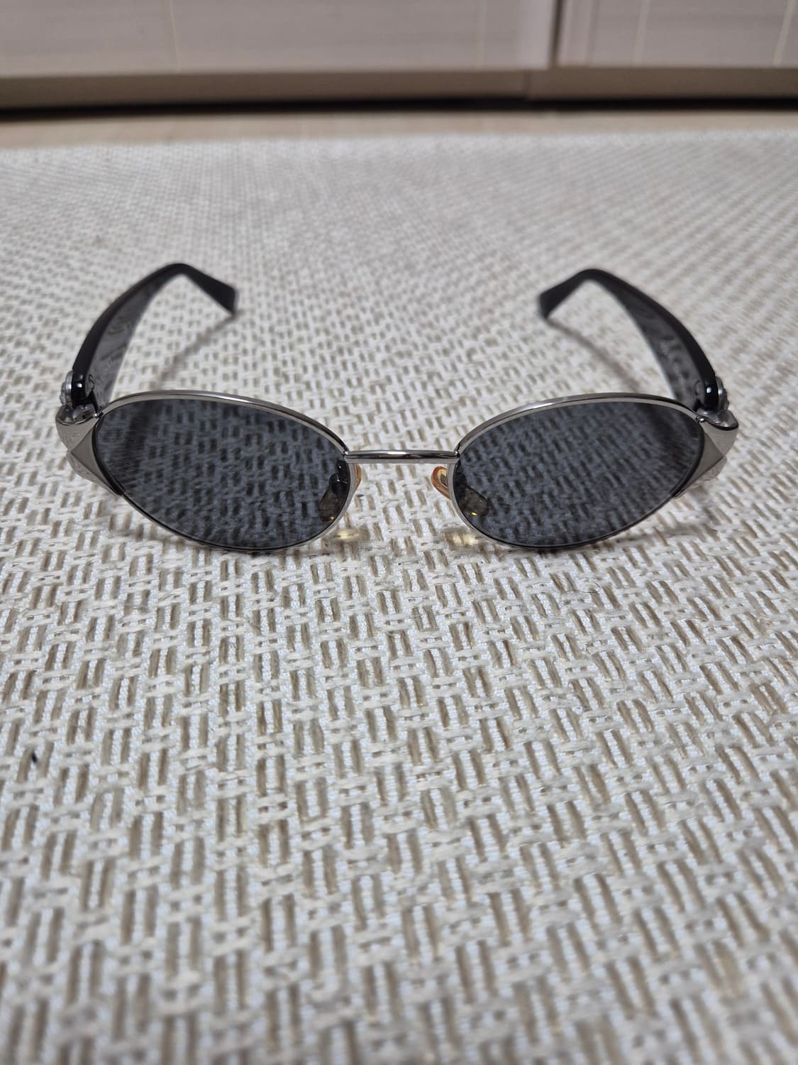 (정품) 지아니 베르사체 메두사 선글라스 블랙 90s 선글라스 상품이미지1