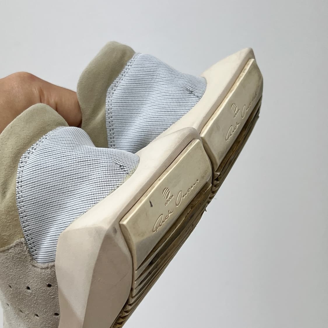 릭오웬스 아디다스 테크러너 화이트 상품이미지5