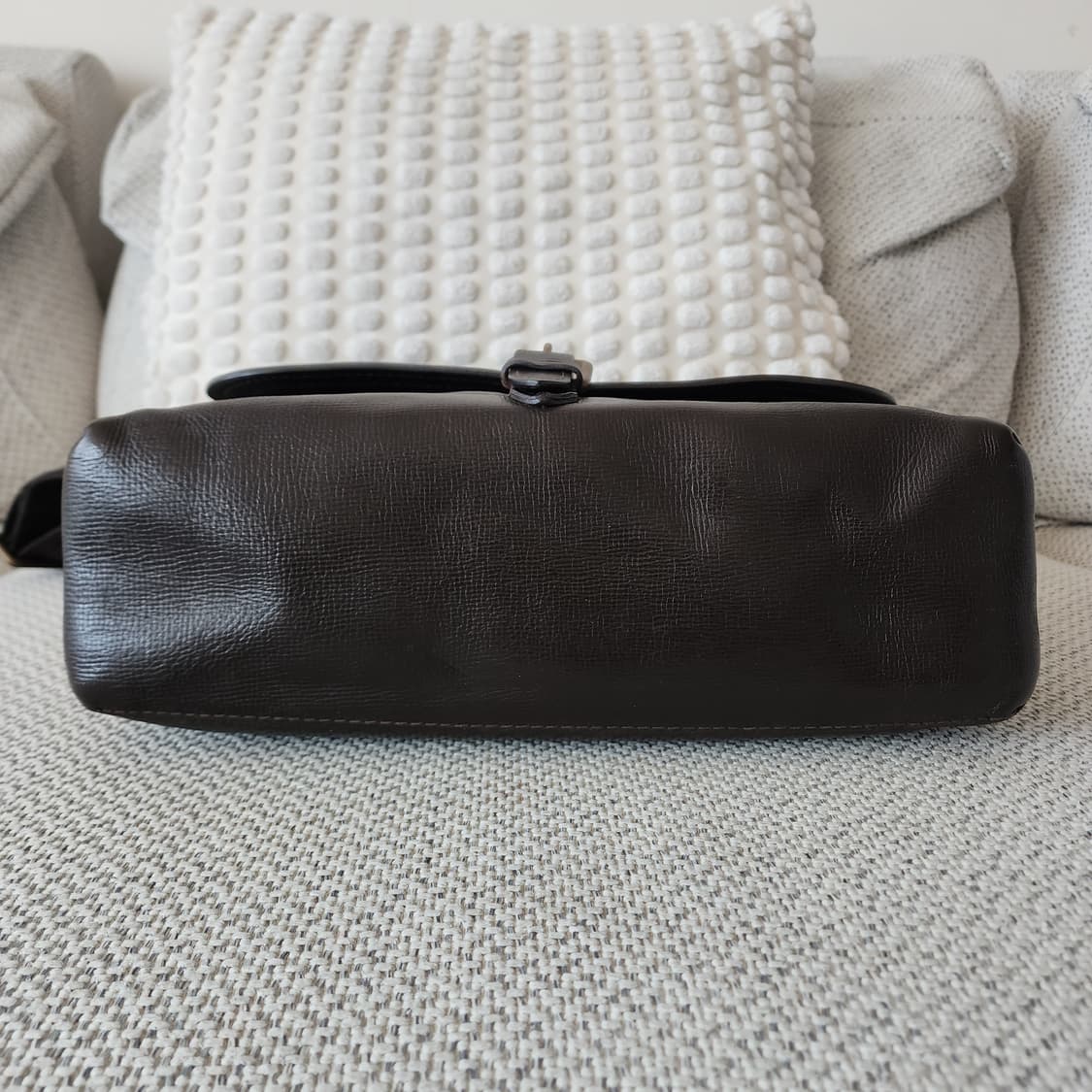 상태양호 루이비통 유타 레더 메신저 남성 숄더백 크로스백 다크브라운 상품이미지7