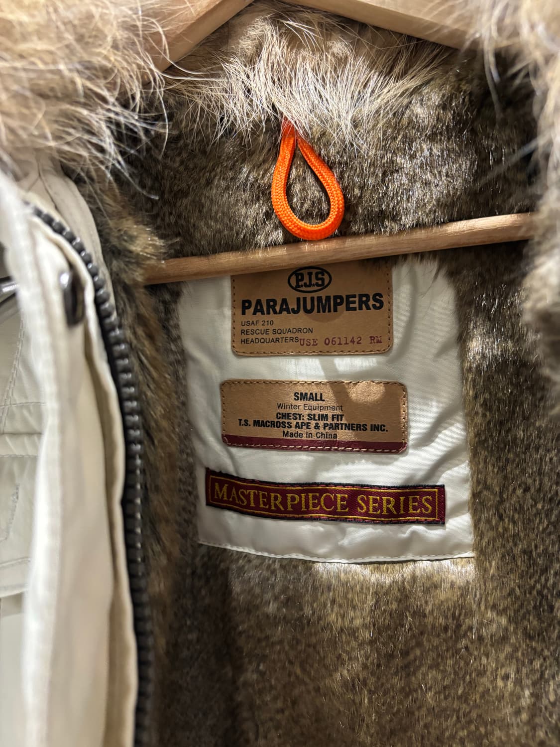 파라점퍼스 USAF 210 퍼 안감 패딩 여성 상품이미지5