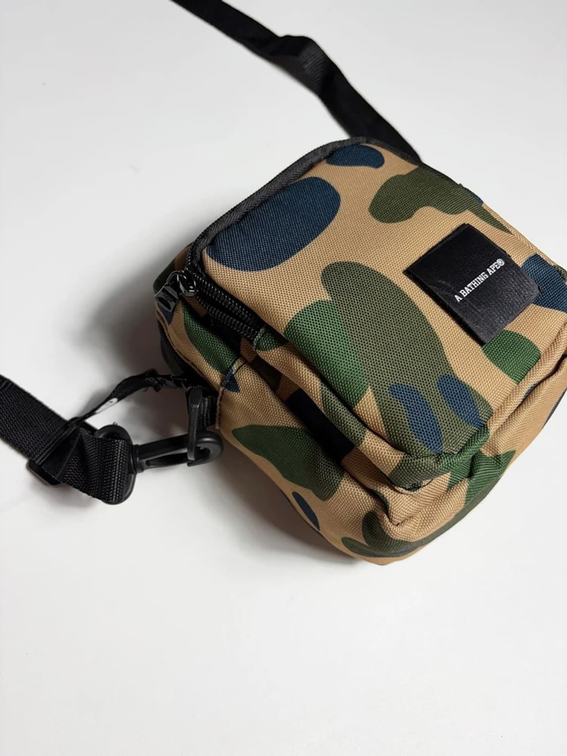 베이프 A BATHING APE 카모 미니 크로스 백 PR2270 상품이미지4