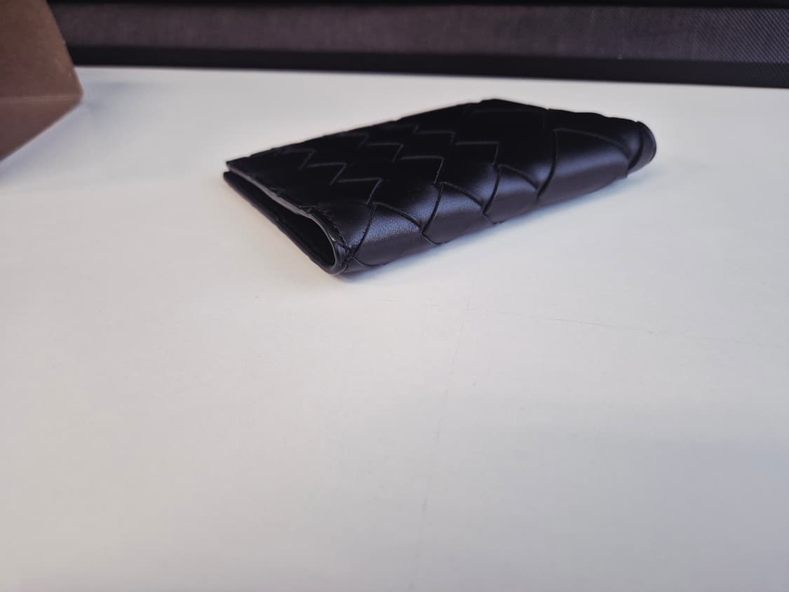 보테가 베네타 안트레치아토 플랩 카드 케이스 (상태 매우 좋아요) 상품이미지4