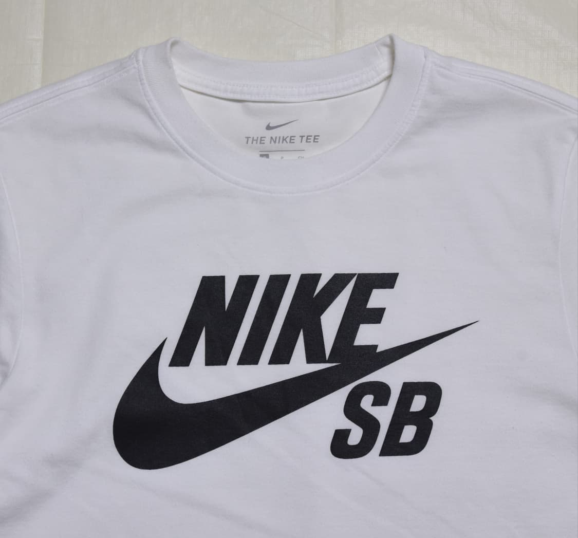 나이키 SB 블랙 로고 프린팅 반팔 티셔츠 화이트 90(S) 상품이미지1