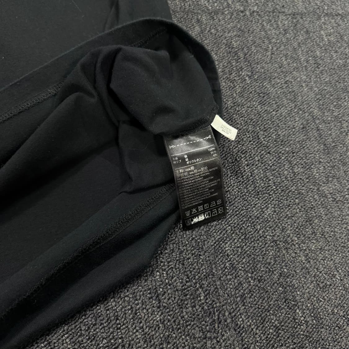 Y-3 아디다스 요지야마모토 백 스컬자수 반팔티 상품이미지9