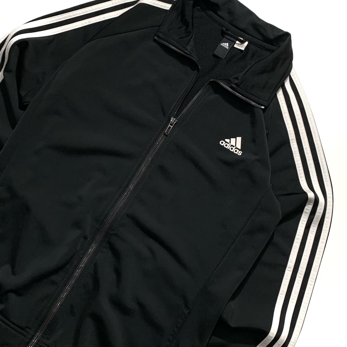 아디다스 퍼포먼스 블랙 트랙탑  상품이미지2