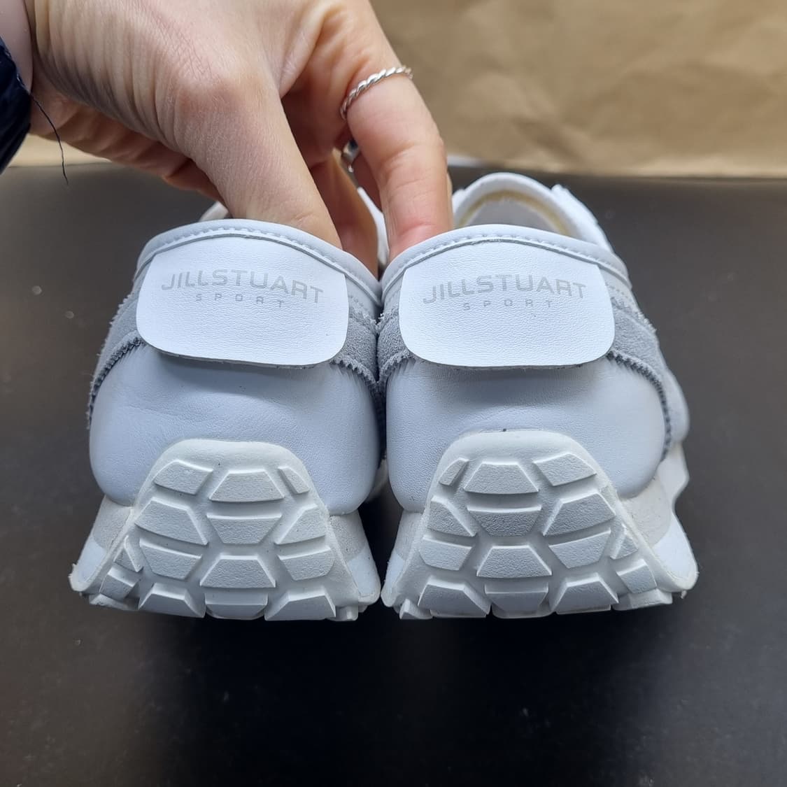 질스튜어트 스위프트 여성스니커즈230  상품이미지4