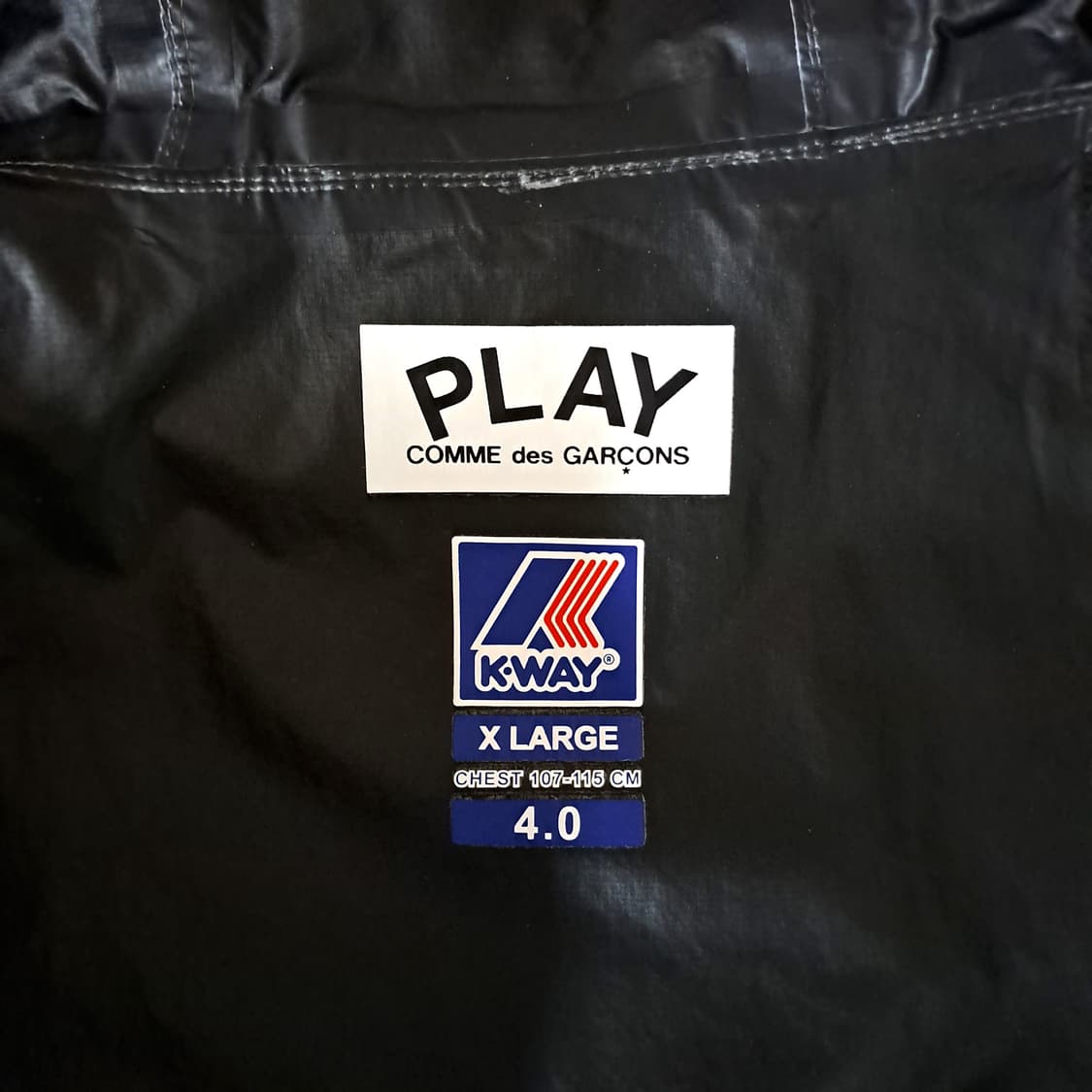 (택포) 꼼데가르송 케이웨이 블랙패치 바람막이 110 B548 상품이미지6