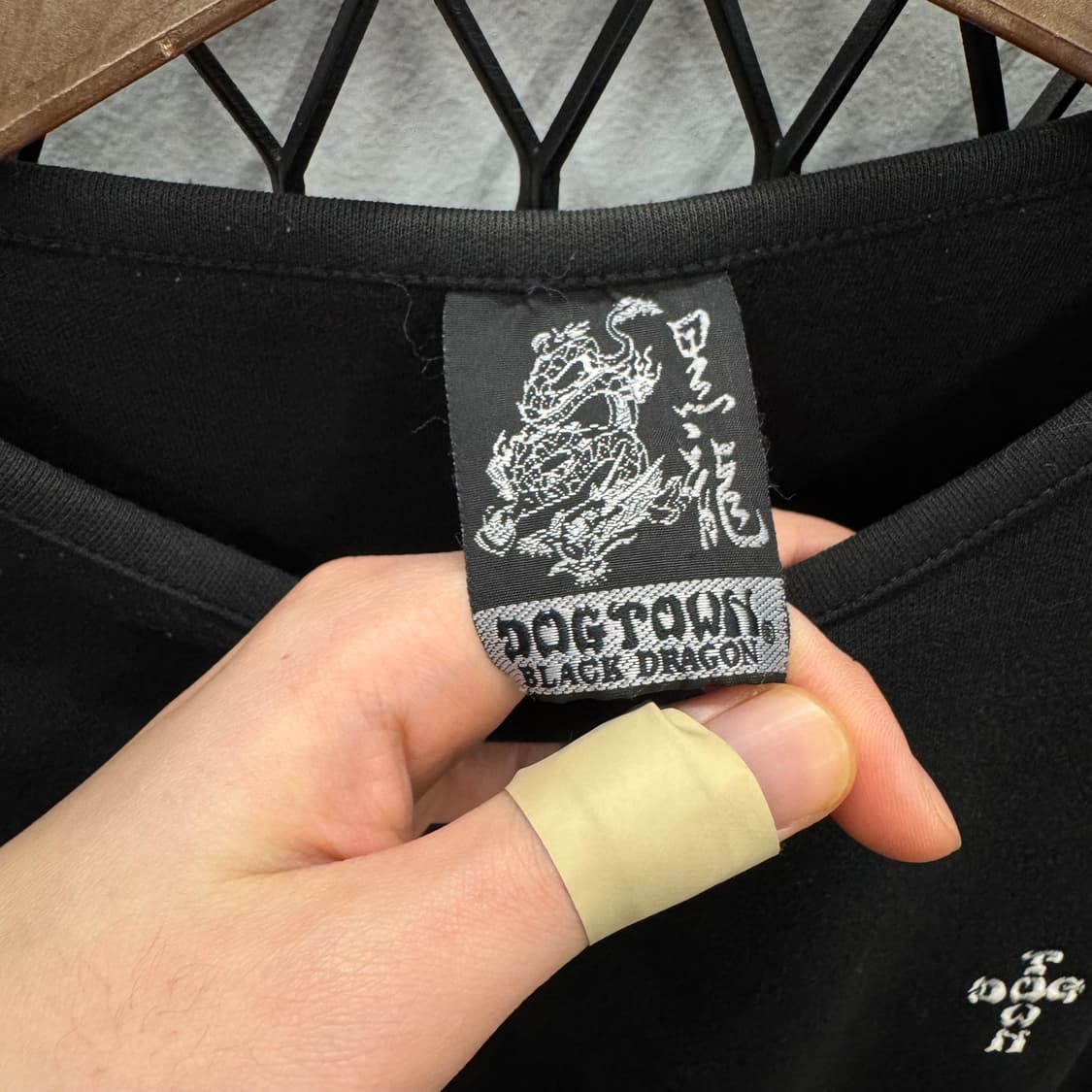 도그 타운 블랙 드래곤 롱 슬리브 흑룡 그래픽 프린팅 디테일 블랙 상품이미지9