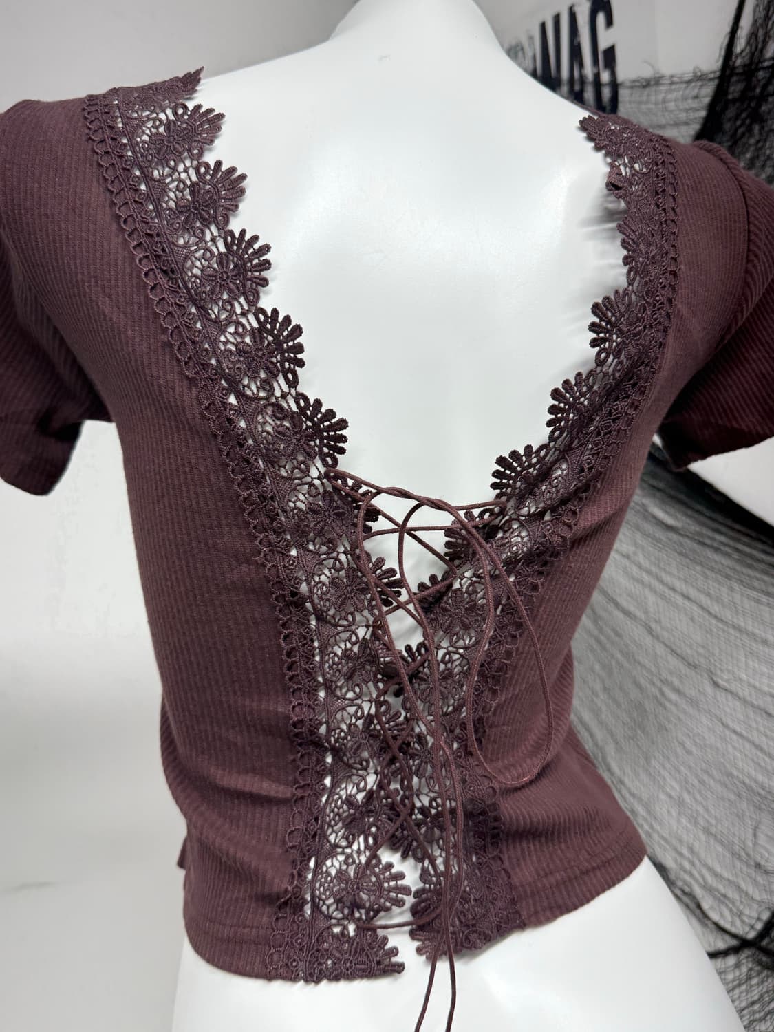 Back flower lace detail halfsleeve 상품이미지3