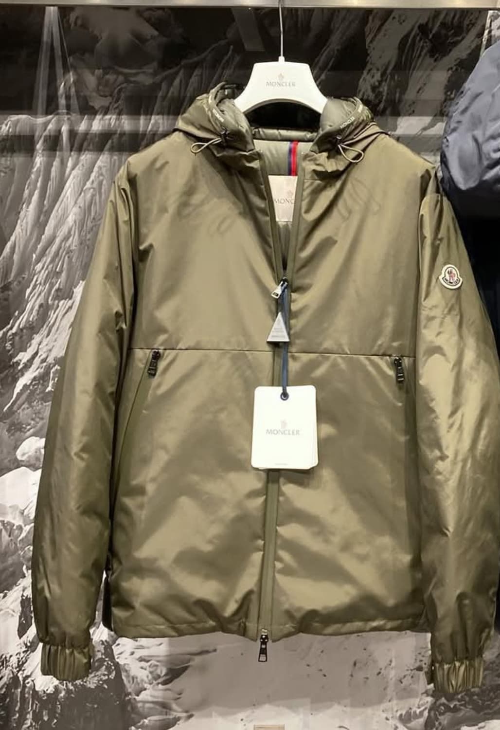 몽클레어 laurain 하이브리드 다운 상품이미지1