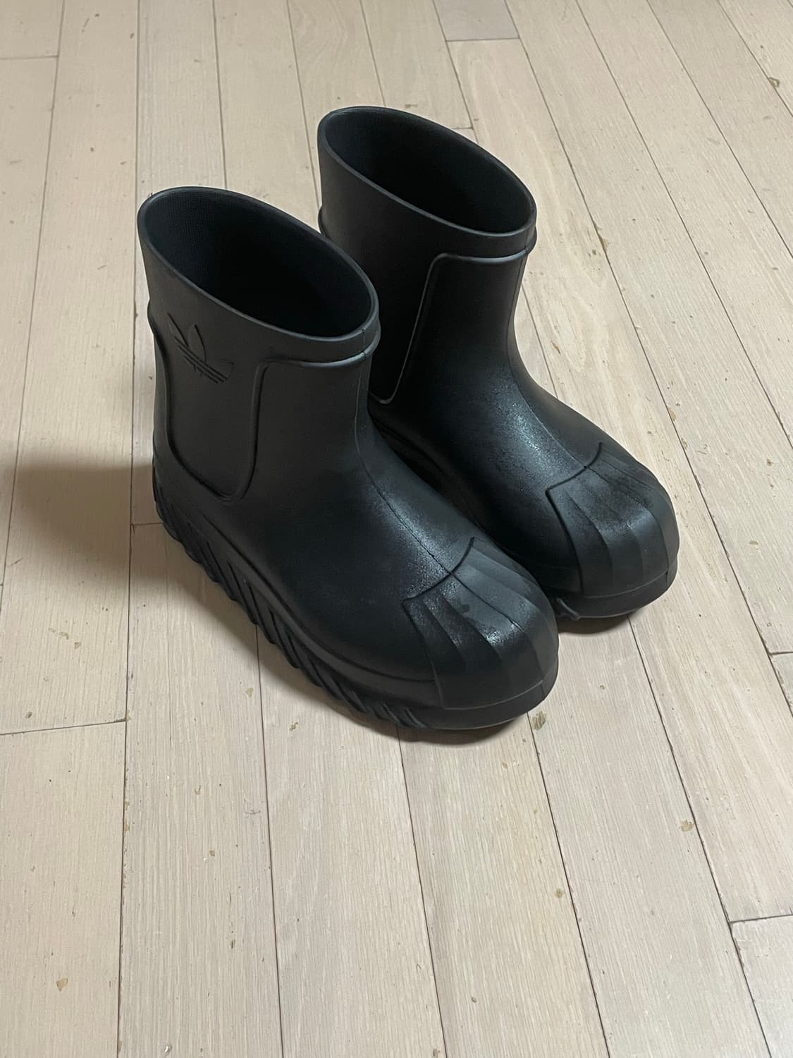 아디다스 슈퍼스타 부츠 255 상품이미지1