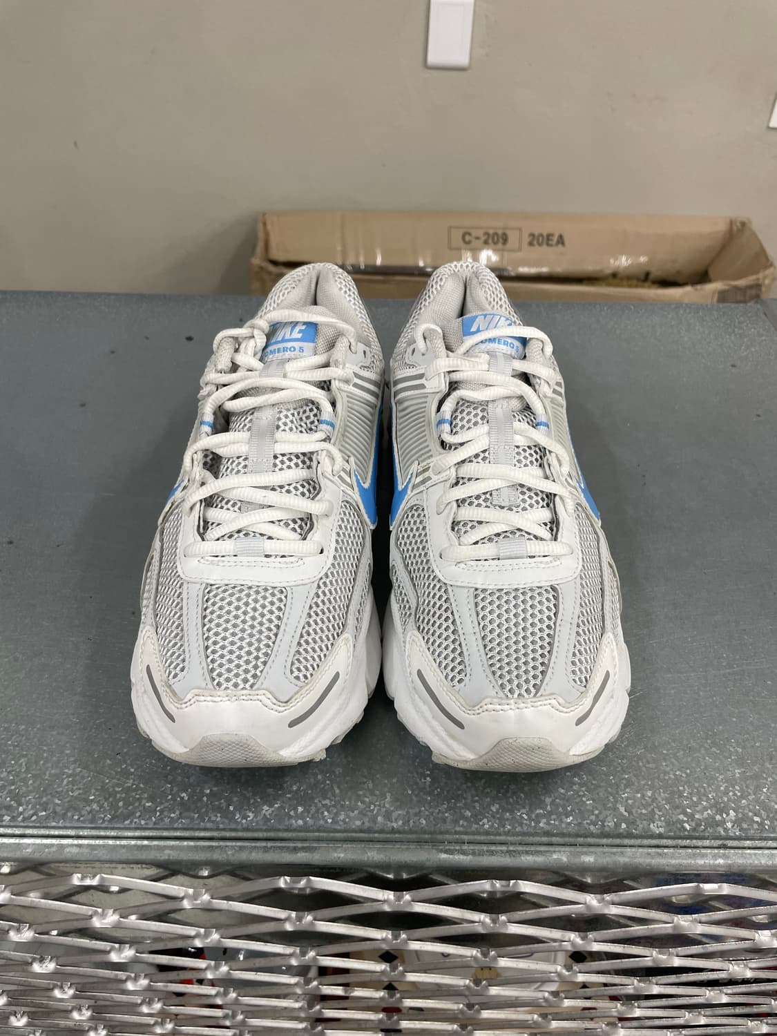 나이키 줌 보메로 5 유니버시티 블루 260 상품이미지5