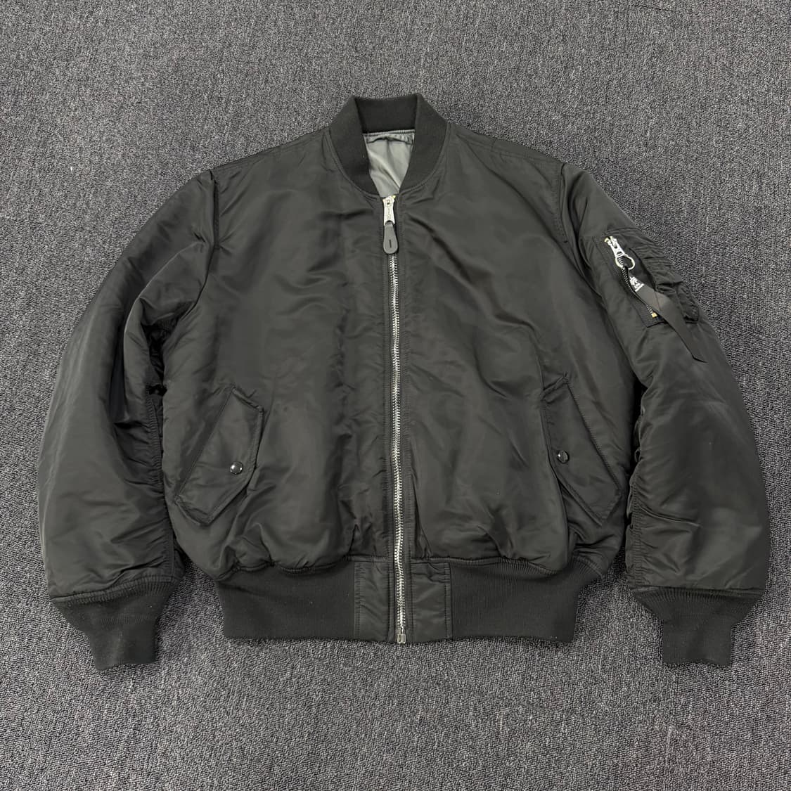 알파인더스트리 ma-1 리버시블 항공자켓 상품이미지1