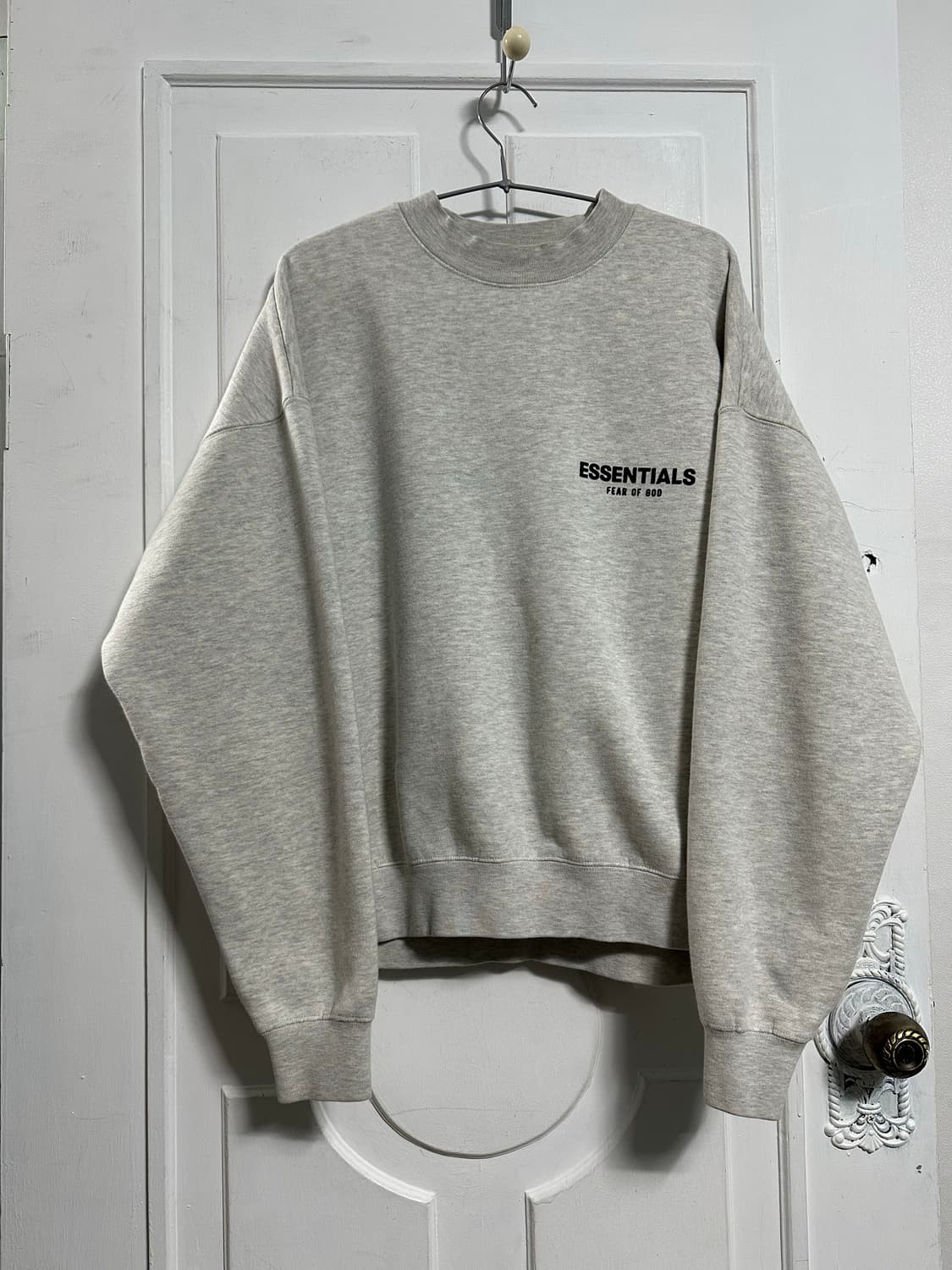 에센셜 피어오브갓 맨투맨 상품이미지1