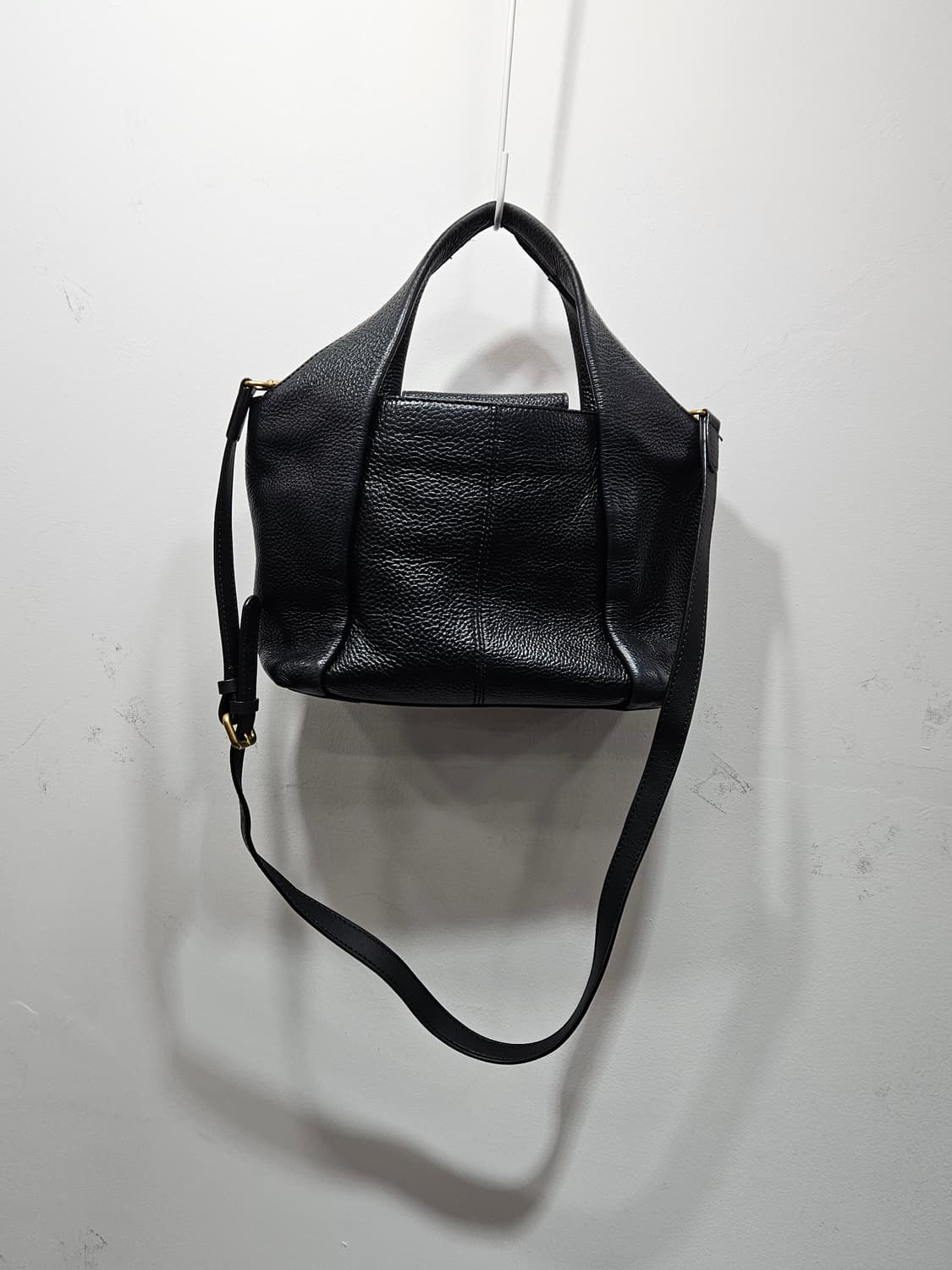 말로(malo) 가죽 토트백 겸 크로스백 블랙  상품이미지8