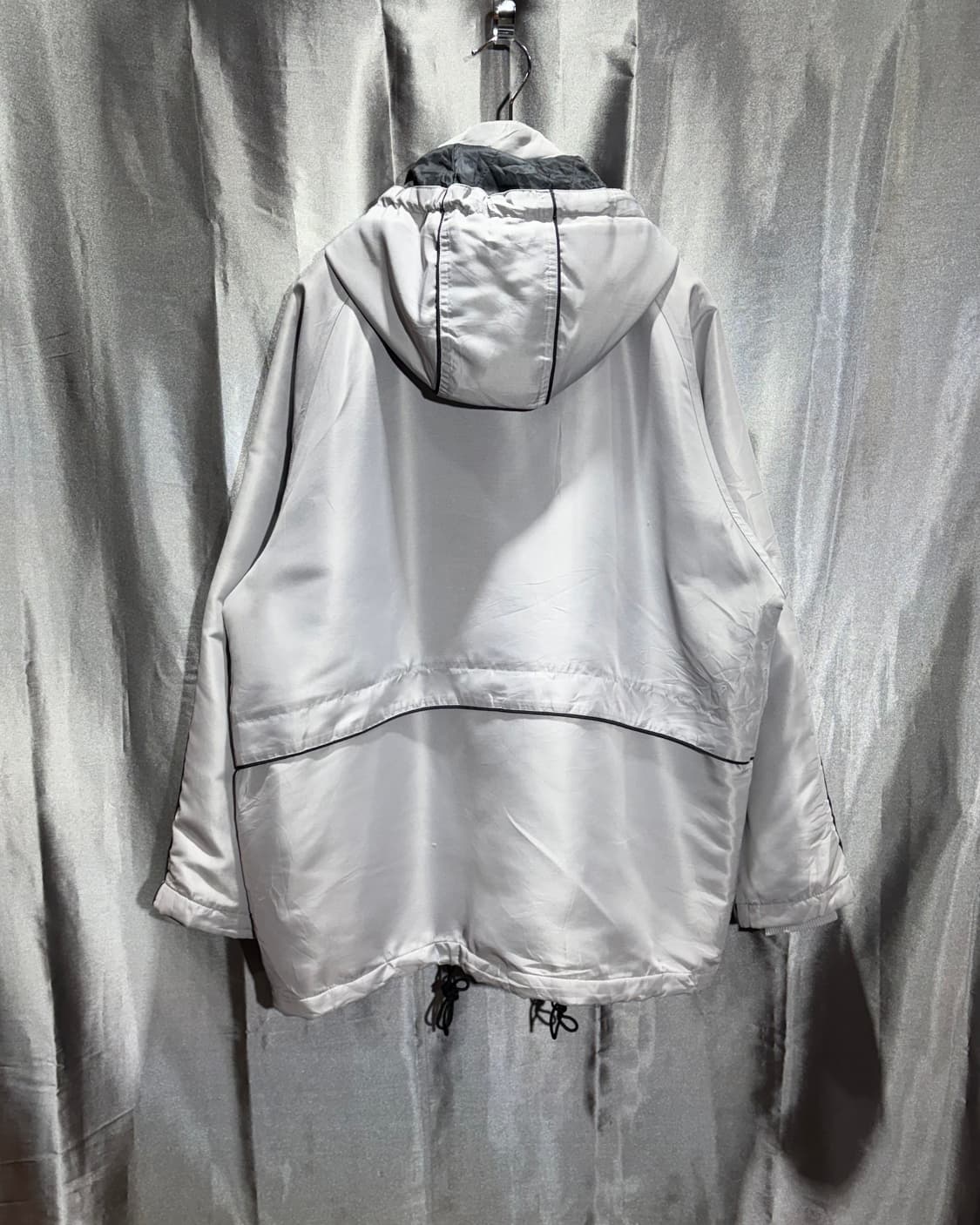 M 나이키 스우시 그레이 패디드 후드 자켓 상품이미지3